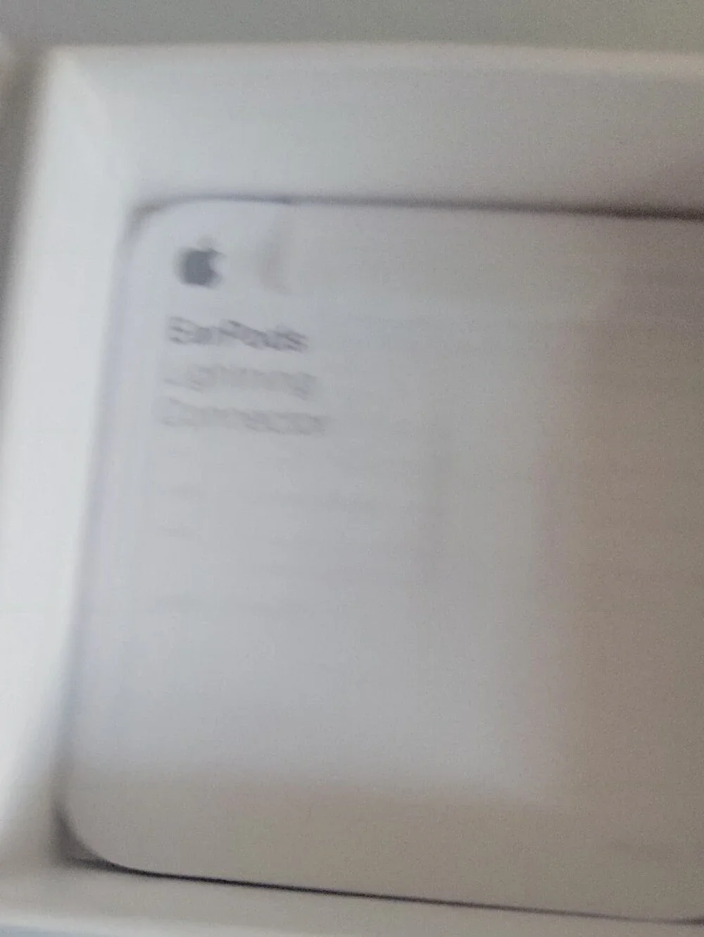 Apple EarPods with Lightning Connector - White
